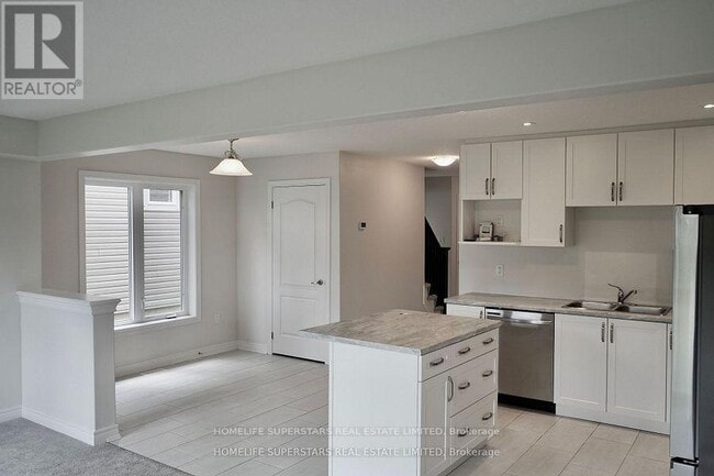 Building Photo - 121 Stonebrook Wy