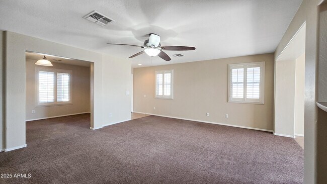 Foto del edificio - 25039 W Dove Trail