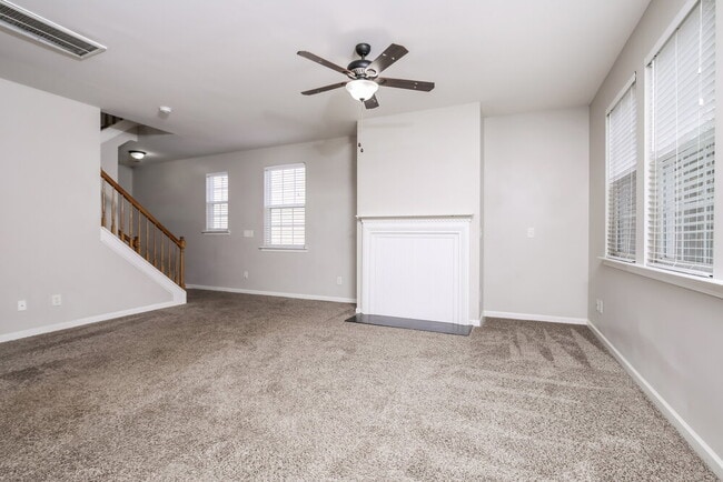 Building Photo - 8904 Elizabeth Bennet Pl