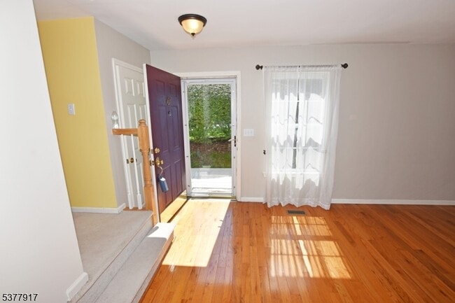 Building Photo - 101 Boulder Ridge