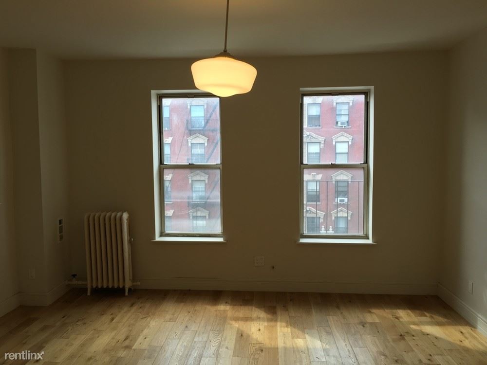 Building Photo - 320 Saint Nicholas Ave