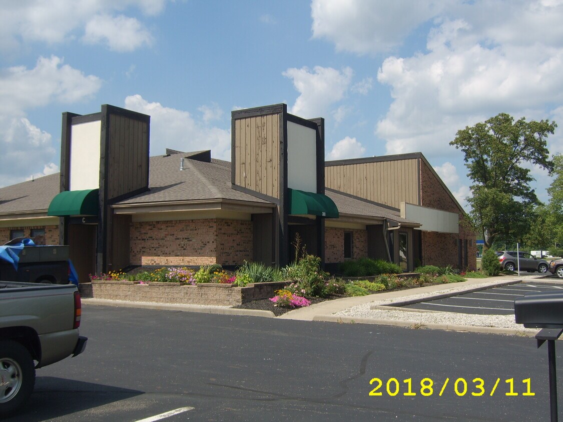 300 Kienle Dr Unit C, Piqua, OH 45356 Condo for Rent in Piqua, OH