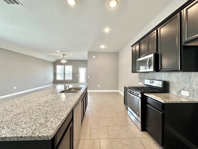 Building Photo - 5123 Rue Dela Croix Dr