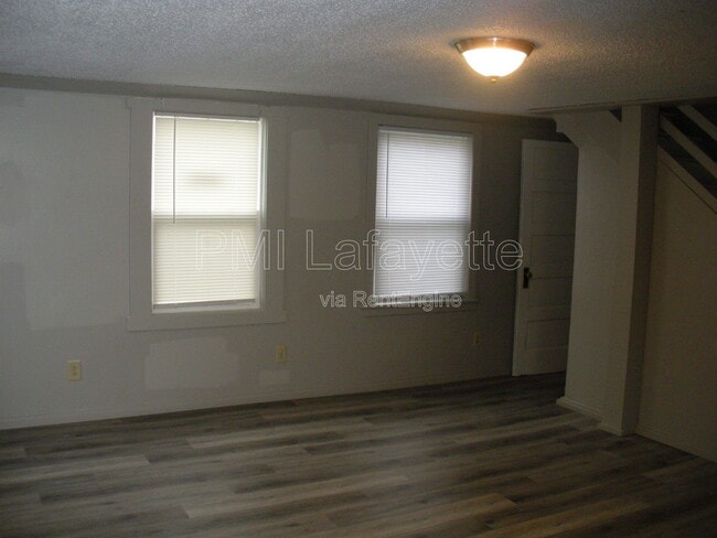 Photo - 106 E Vine St House