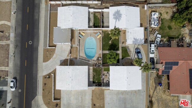 Foto del edificio - 68080 Risueno Rd