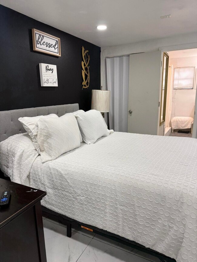 Foto del edificio - 3621 NW 3rd St