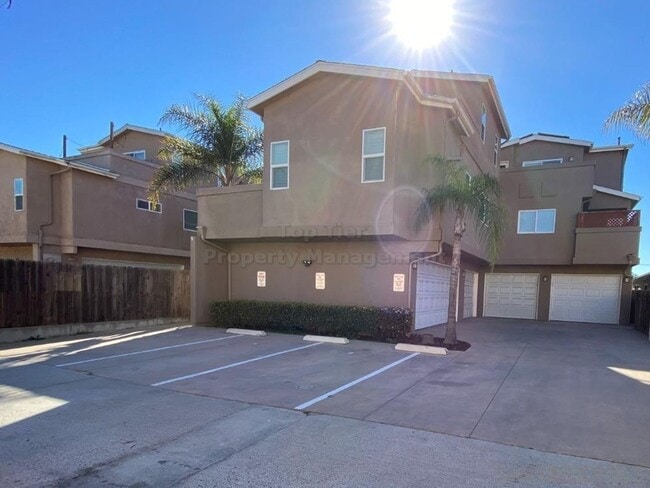 Building Photo - Discover Coastal Elegance: Stunning 3-Bed,...