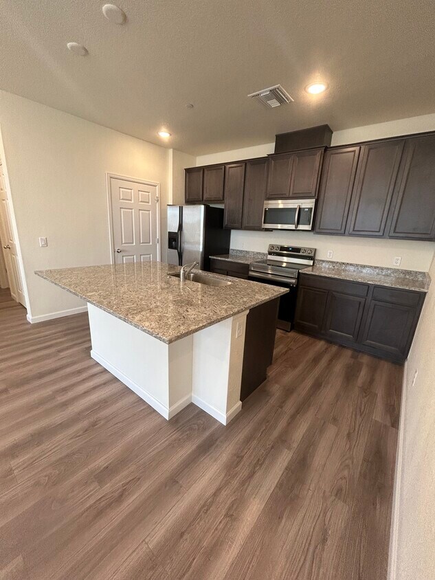 Photo - 6153 N Ceylon St (Denver, CO)