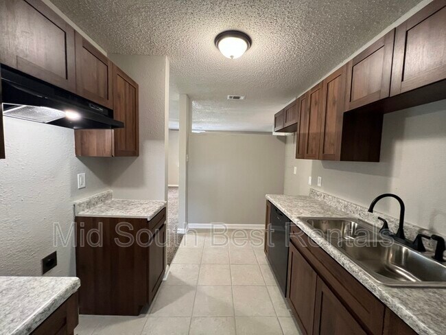 Photo - 3025 Lounette St House