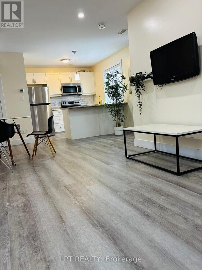 Photo du bâtiment - 224 Portsmouth Gate