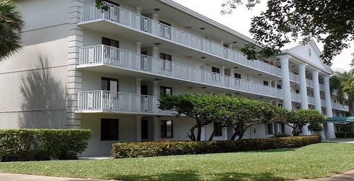 Building Photo - 2761 Village Blvd