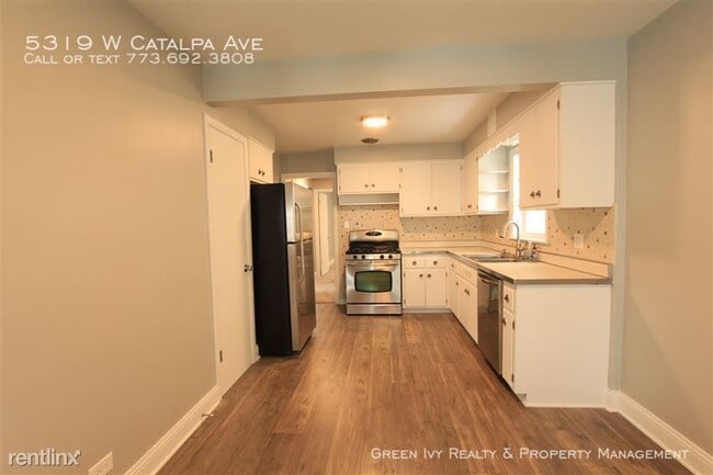 Building Photo - 5319 W Catalpa Ave