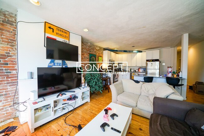 Foto del edificio - 610 Columbus Ave