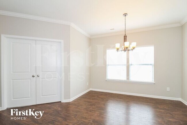 Building Photo - 147 Scotch Moss Dr
