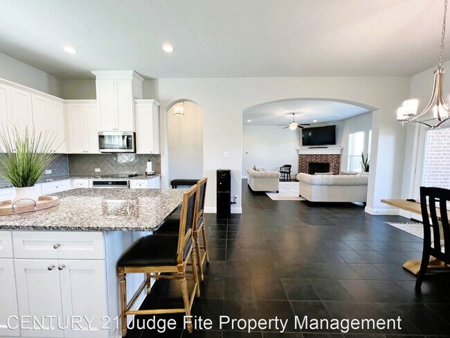 Building Photo - 3 br, 2 bath House - 1109 Sumner Drive
