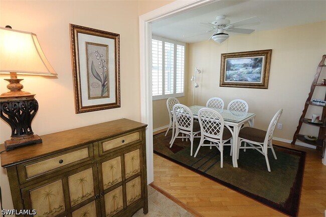 Foto del edificio - 5550 Heron Point Dr
