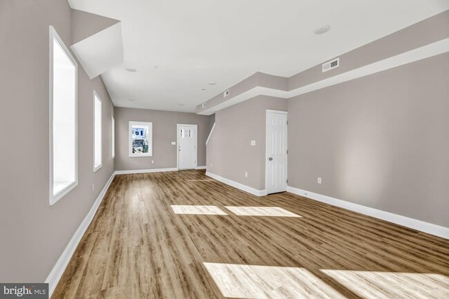 Building Photo - 519 Wildwood Pkwy