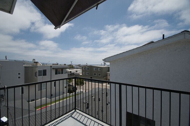 Photo - r918-920 Apartment