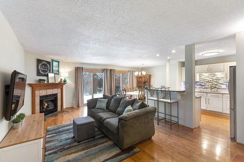 Primary Photo - 11154 Westwind Dr