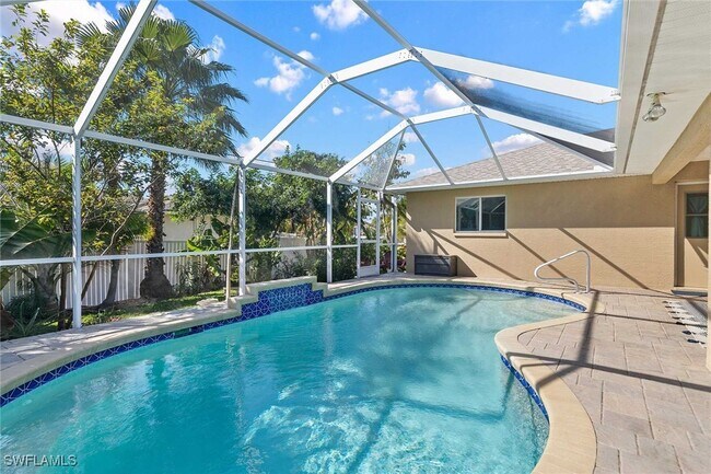 Foto del edificio - 4810 SW 25th Pl