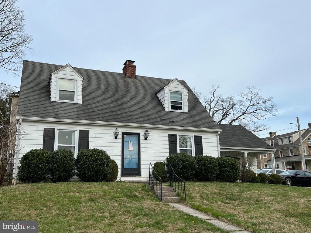 650 Linden Cir, Square, PA 19348 House Rental in