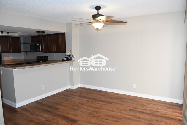 Foto del edificio - 1502 N Central Dr