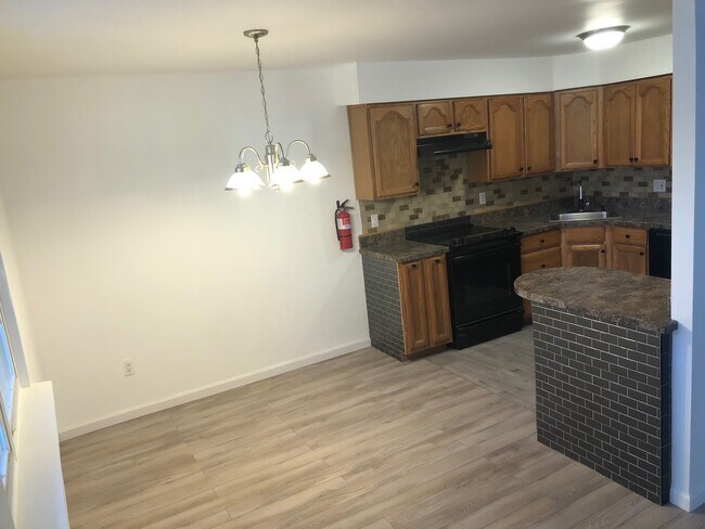 Building Photo - 2721 Mimosa Ct