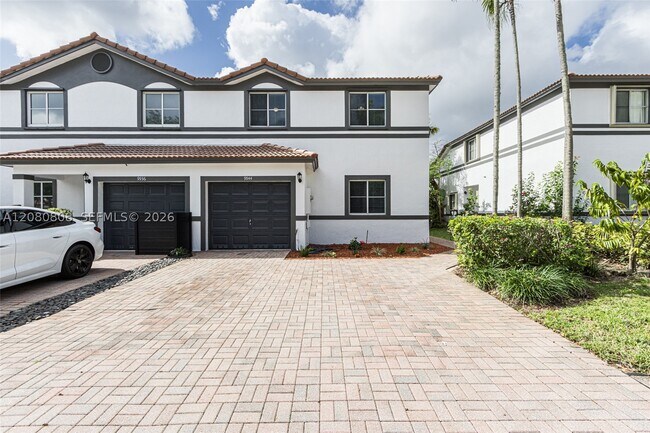 Foto del edificio - 9944 NW 19th Pl