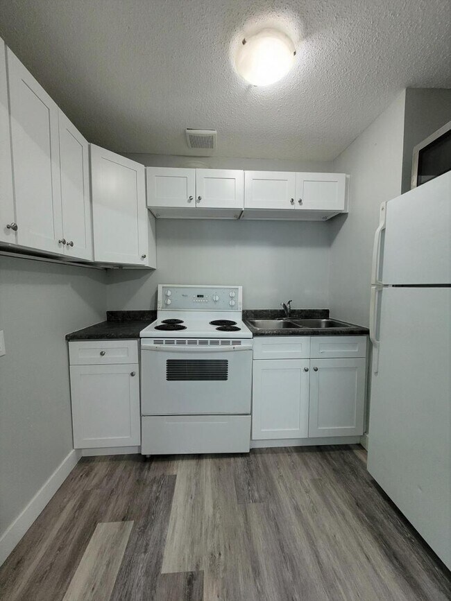 Photo du bâtiment - 2 bedroom in Prince George BC V2M 1J3