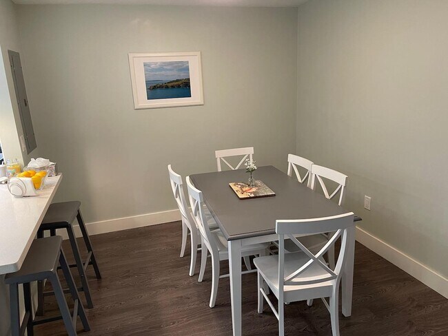 Building Photo - 3520 S Ocean Blvd