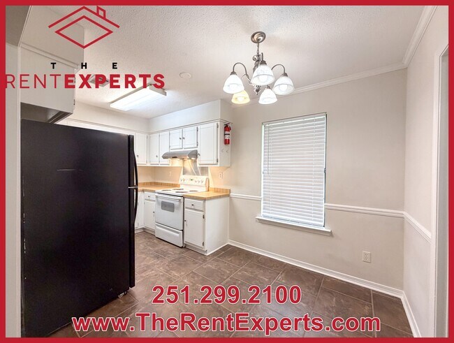 Foto del edificio - 8613 McAllister Dr