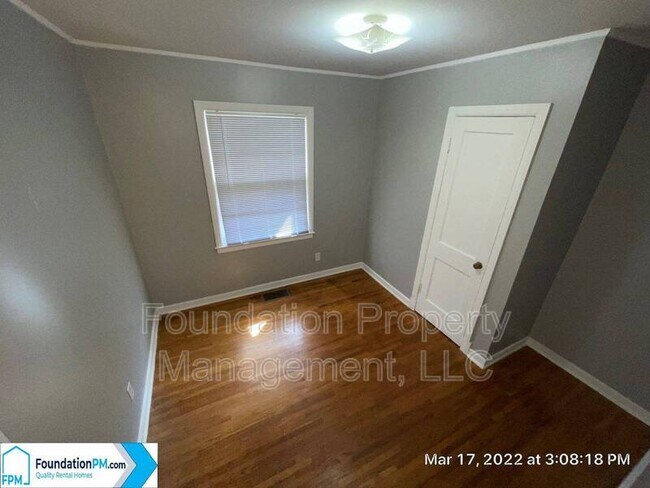Foto del edificio - 2324 Slocum Ave