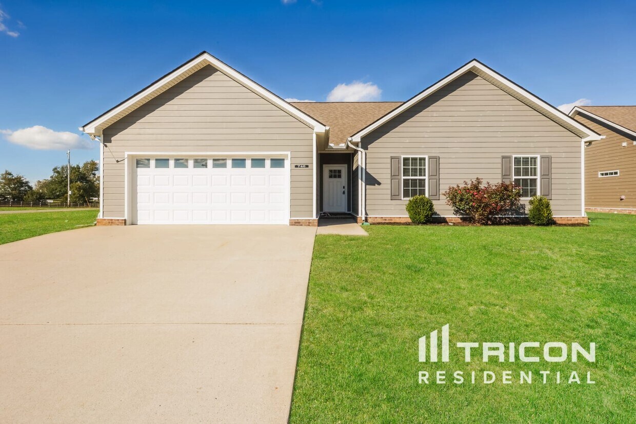 Foto principal - 746 W Coker Way