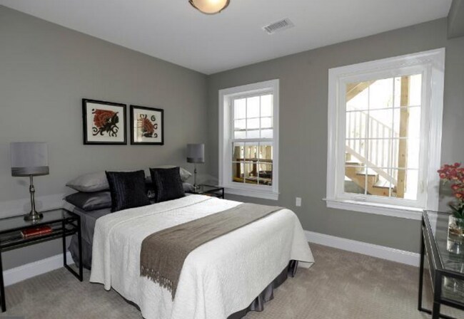 Photo - 2314 Ashmead Pl NW Apartment