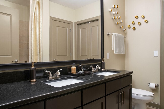 Photo - Emory Point Apartments