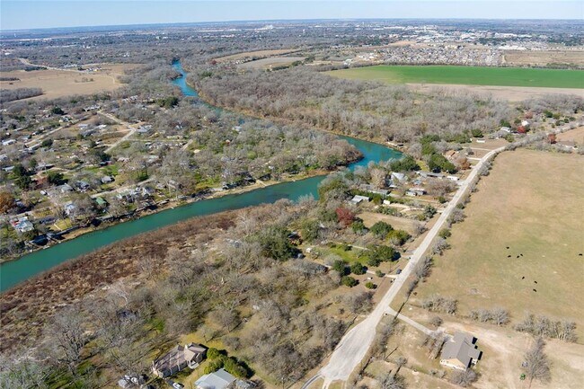 Foto del edificio - 1012 Buerger Ln