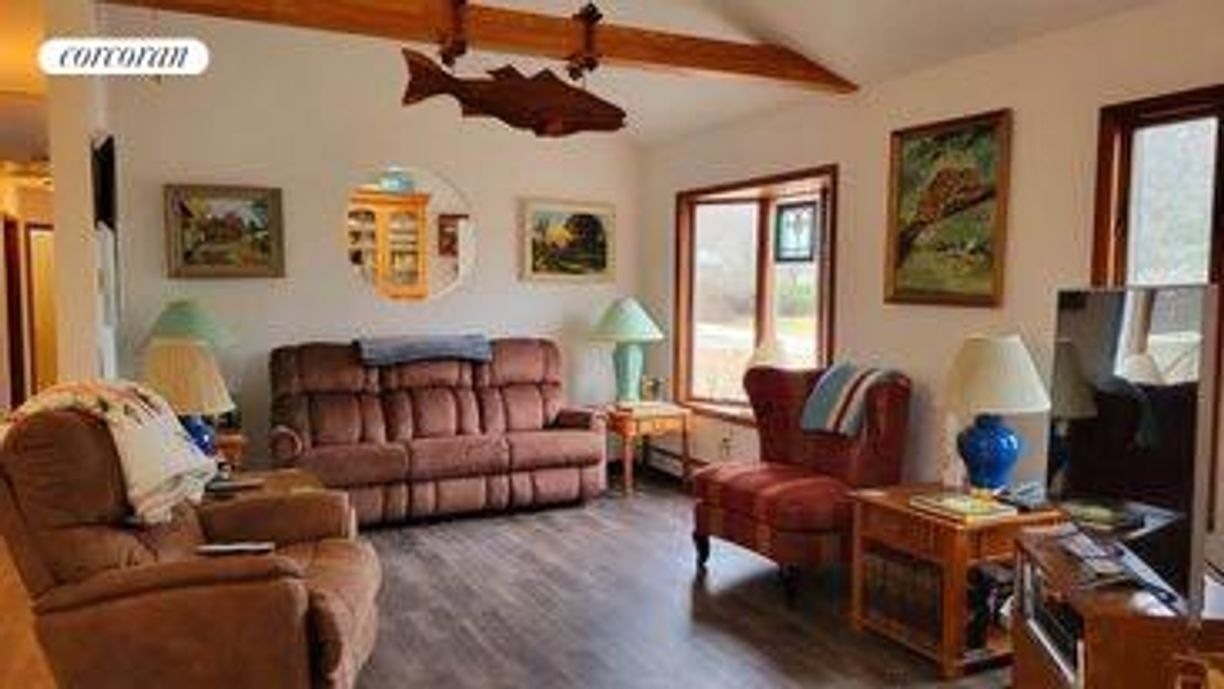 28 E Brander Pkwy, Shelter Island, NY 11964 House Rental in Shelter