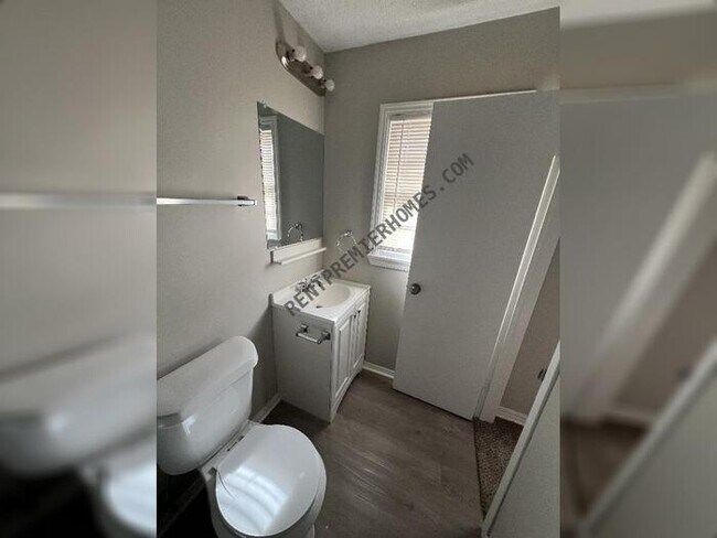 Foto del edificio - 9412 Northland Rd