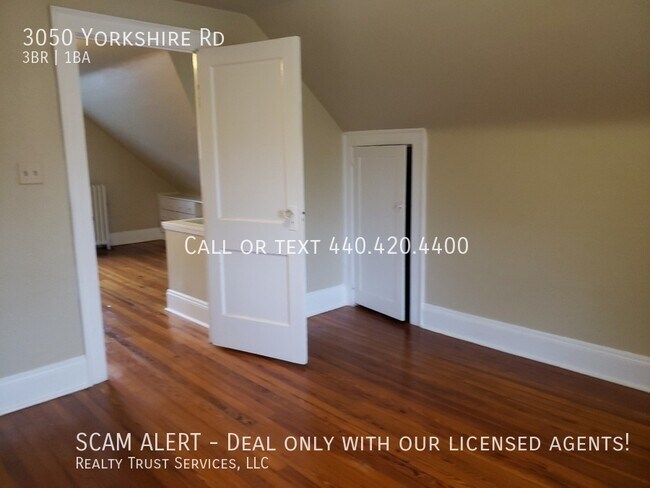Building Photo - Spacious Cottage 3 Bedroom one bathroom