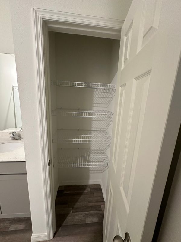 Building Photo - 9750 SW 42nd Ave