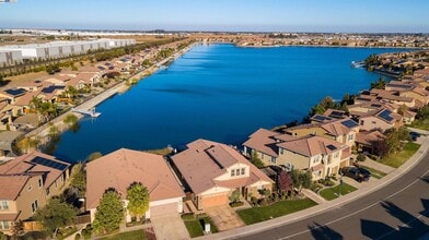 Building Photo - 1440 Riva Trigoso Dr