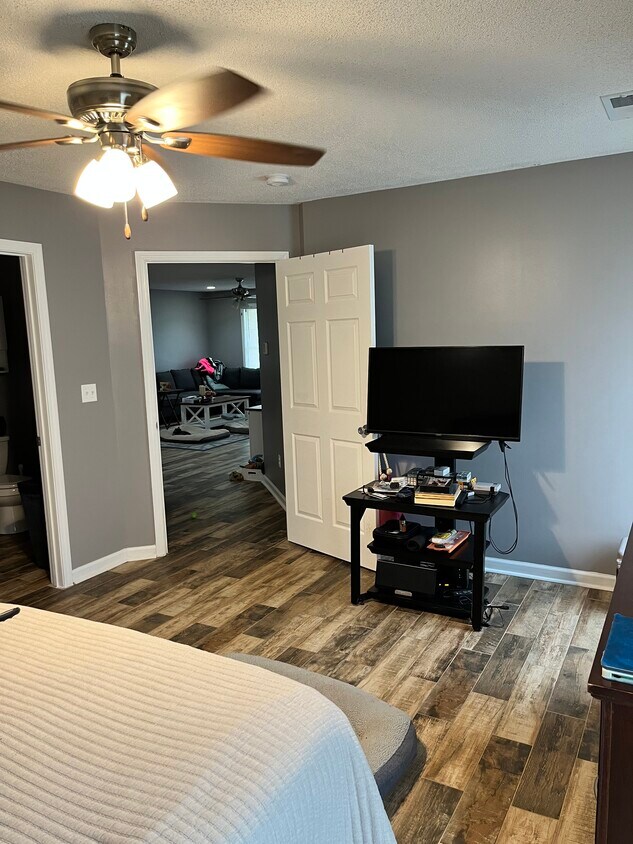 513 Cassandra Blvd, Kevil, KY 42053 Townhouse for Rent in Kevil, KY