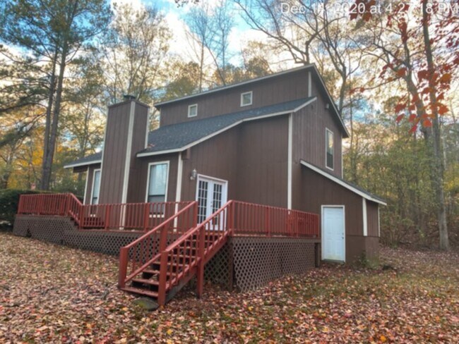 Foto del edificio - 5704 Cove Crest Cir