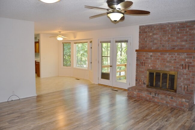 Building Photo - Cortez Golf Area | Home | Unfurnished