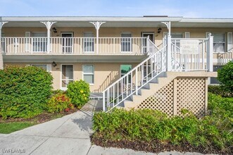 Building Photo - 1325 Mainsail Dr