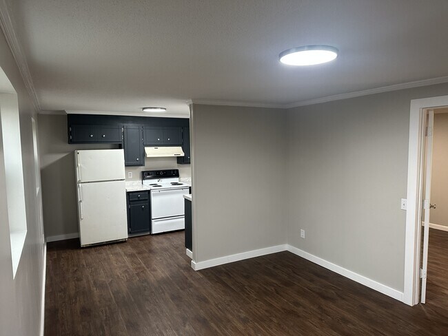 Foto del edificio - Downtown Apartments