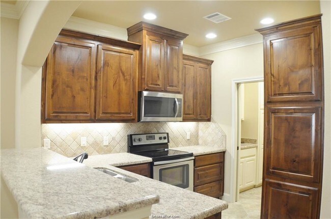 Foto del edificio - 1486 Buena Vista Dr