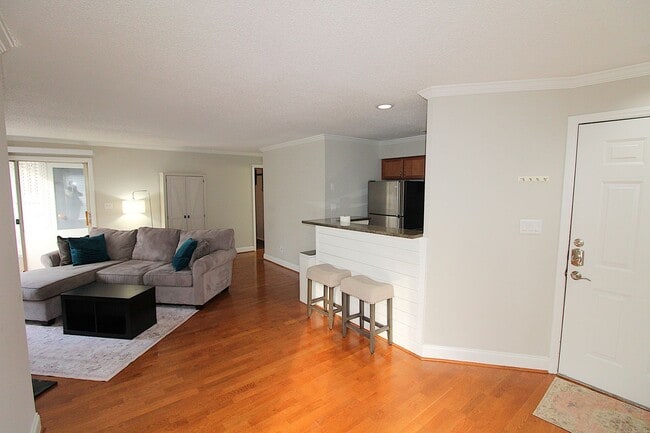 Photo - Furnished Elizabeth Condo!