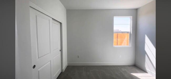Building Photo - 1240 N Martorella Ave