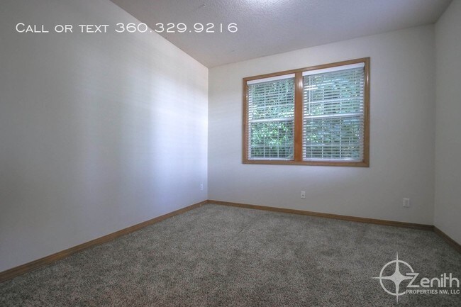 Foto del edificio - 8009 NE 16th St